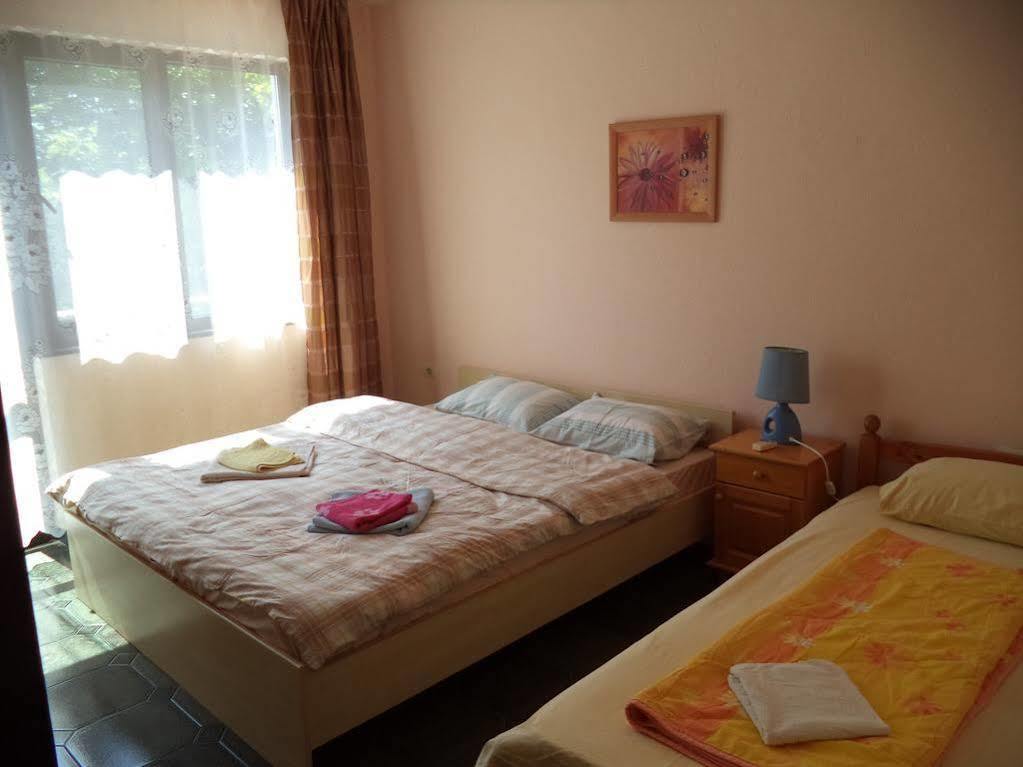 Guest House Fanny 시네모레츠 외부 사진